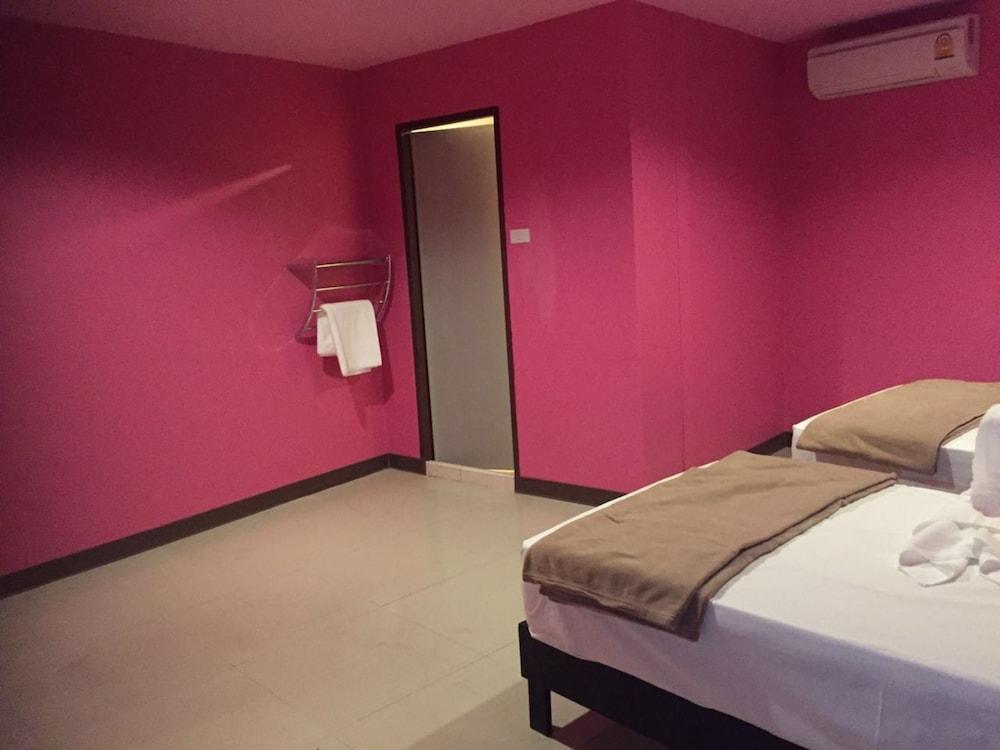 Uno Inn Bangkok Exteriör bild
