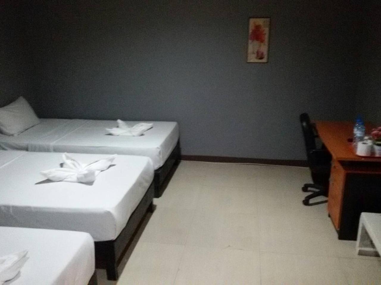 Uno Inn Bangkok Exteriör bild